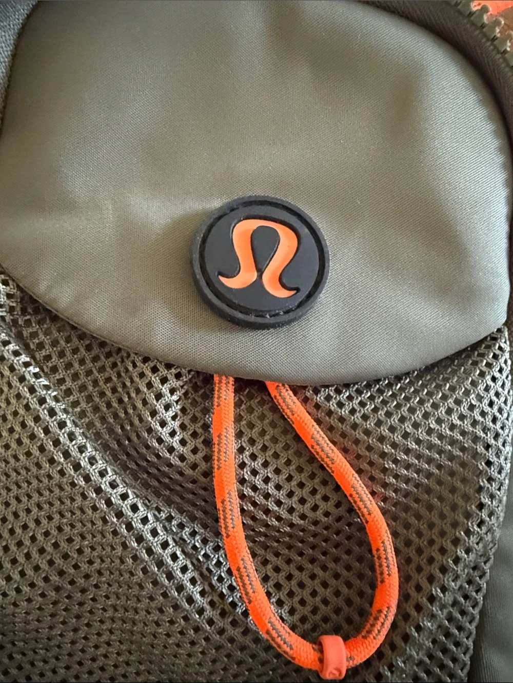 lululemon athletica compact crossbody
